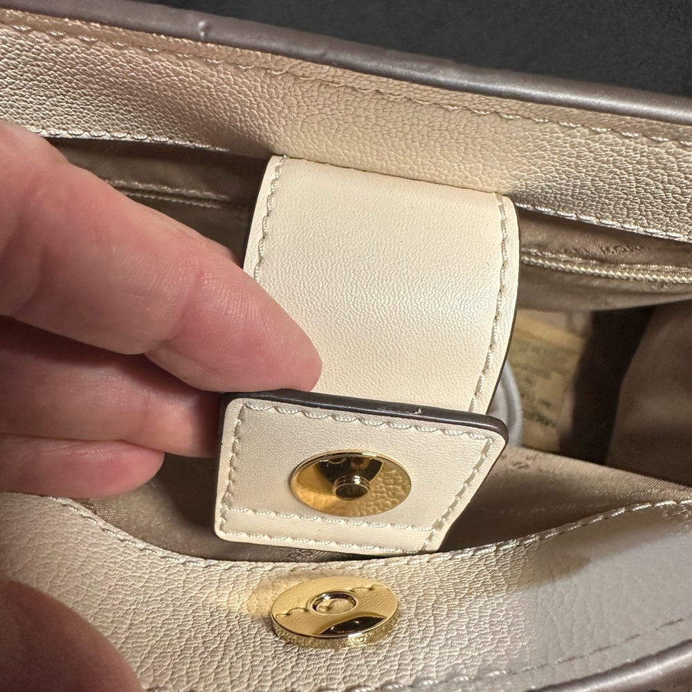 Michael Kors satchel - Picture 7 of 7